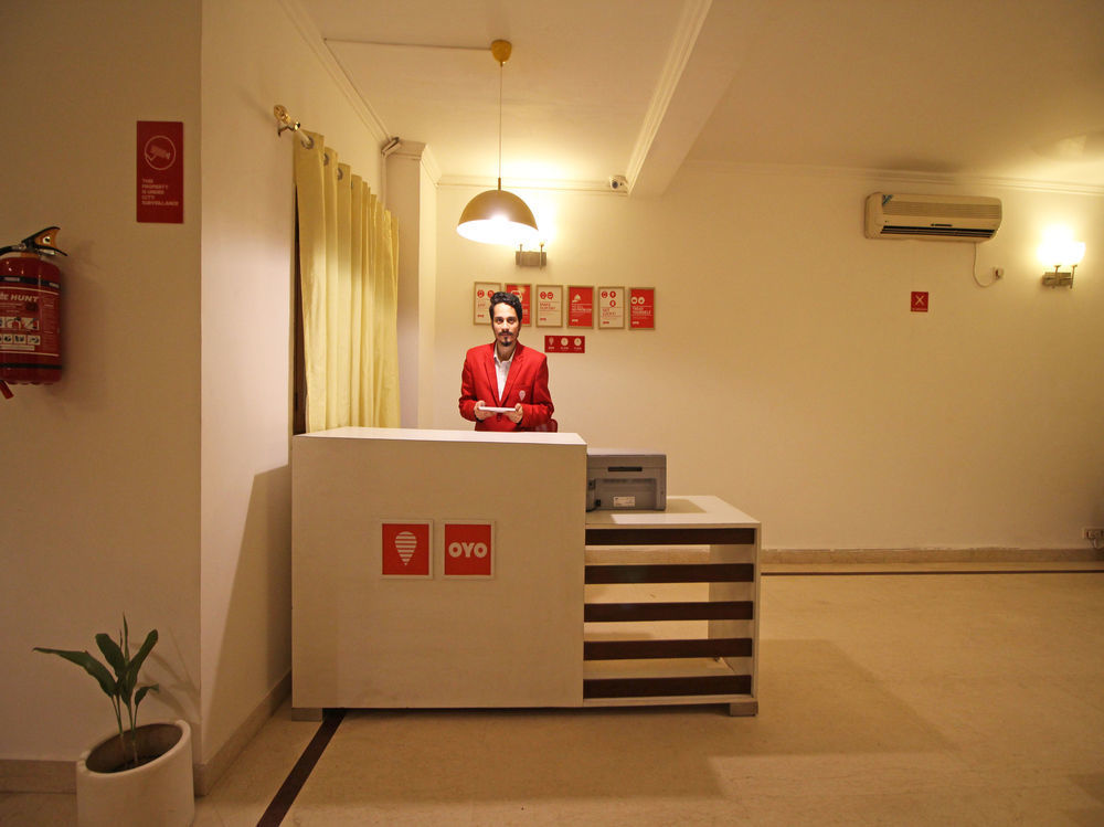 Oyo Flagship 592 Hauz Khas Village นิวเดลี ภายนอก รูปภาพ