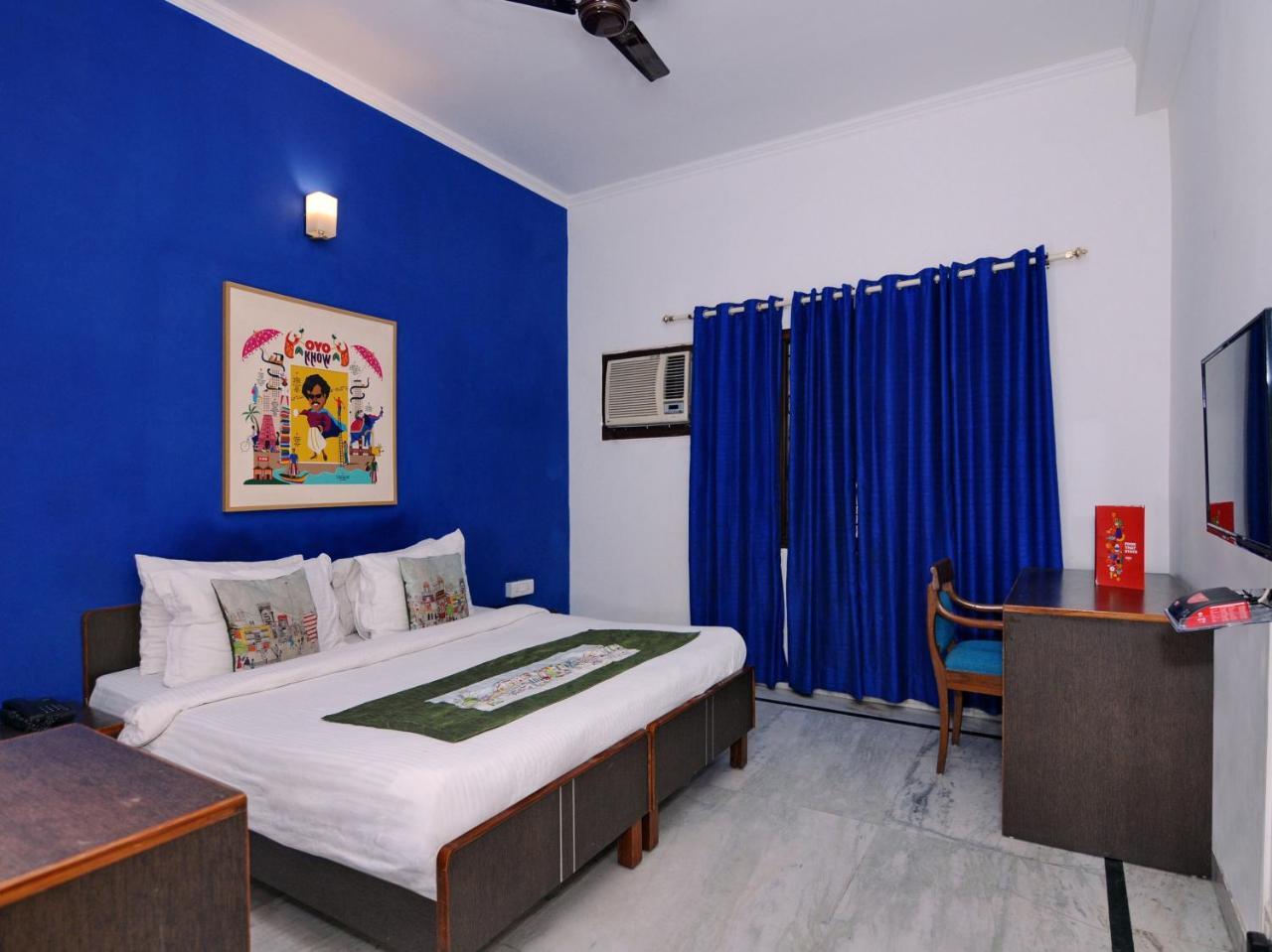 Oyo Flagship 592 Hauz Khas Village นิวเดลี ภายนอก รูปภาพ
